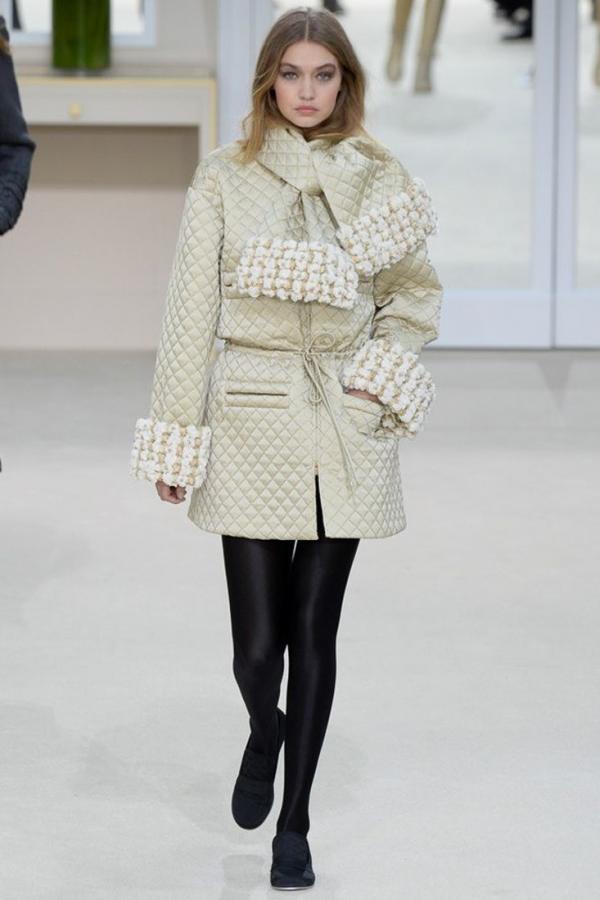 8 марта в Париже! Дом Chanel преподнес женщинам чудесный подарок (ФОТО)