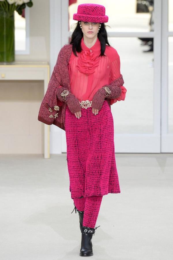 8 марта в Париже! Дом Chanel преподнес женщинам чудесный подарок (ФОТО)
