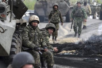 Ситуация в АТО: за день боевики 18 раз обстреляли позиции украинских военных
