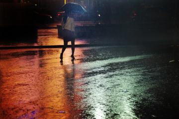 Красота дождя в эффектных работах фотографа Кристофа Жакро (ФОТО)