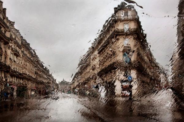 Красота дождя в эффектных работах фотографа Кристофа Жакро (ФОТО)