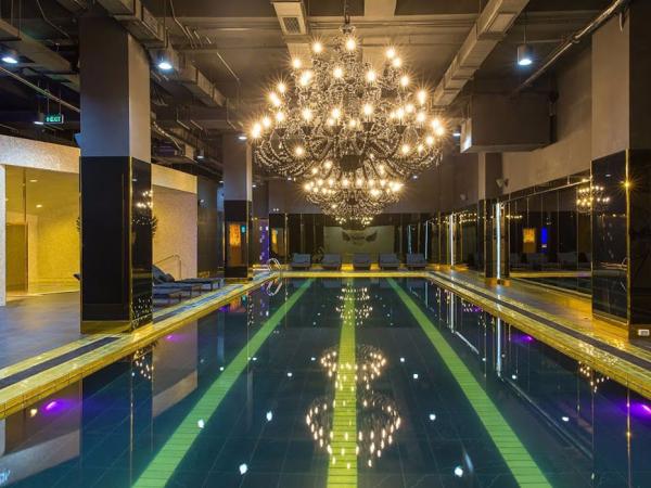 Дорогостоящий спорт: самый роскошный фитнес-центр Азии (ФОТО)