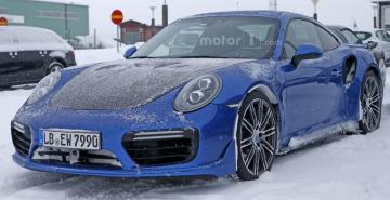 Прототип Porsche 911 GT2 RS замечен на испытаниях (ФОТО)