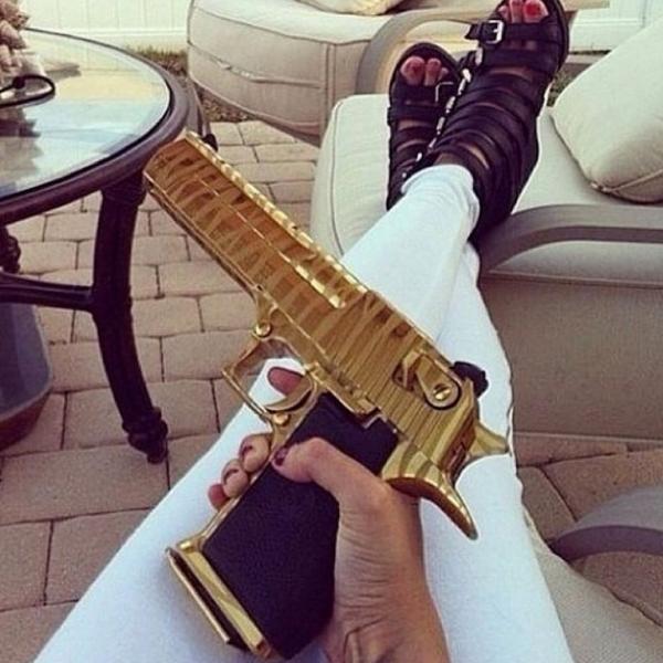 Хозяева жизни. Чем хвастаются дети наркобаронов в Instagram (ФОТО)