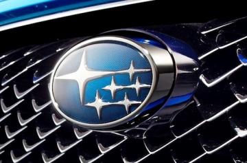 Subaru Impreza в первый раз засветилась на фото (ФОТО)