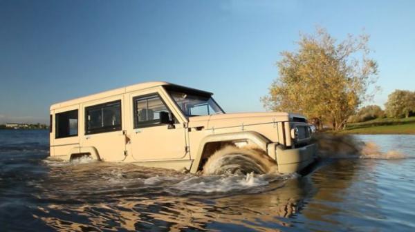 В Нидерландах представили новый автомобиль-амфибию для любителей охоты и рыбалки