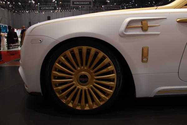 Сплошная роскошь. Как выглядит купе Rolls-Royce Wraith от Mansory (ФОТО)