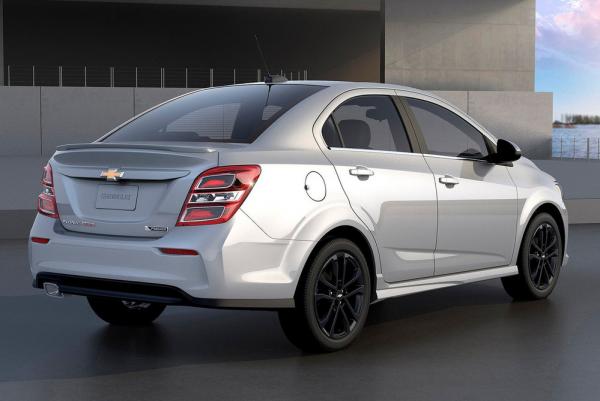 Chevrolet "зарядил" хэтчбек и седан Sonic (ФОТО)