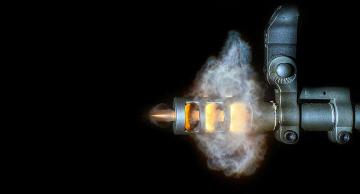 Увидеть полет пули (ФОТО)