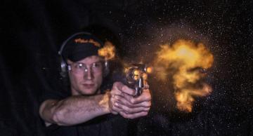 Увидеть полет пули (ФОТО)