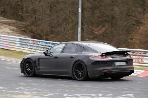 Новый фастбэк Porsche Panamera вывели на финальные тесты (ФОТО) 