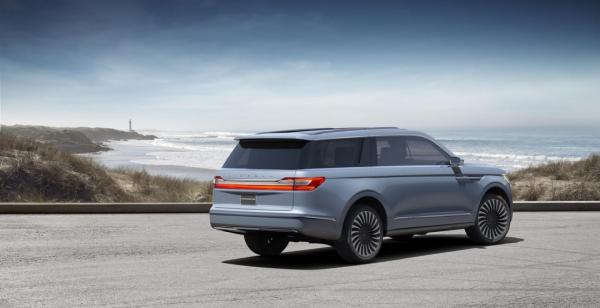 Компания Lincoln представила внедорожник Navigator Concept (ФОТО)