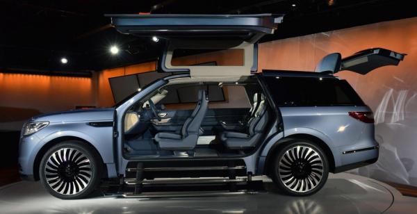 Компания Lincoln представила внедорожник Navigator Concept (ФОТО)
