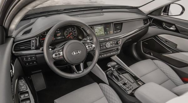 Kia представила новый седан бизнес-класса (ФОТО)