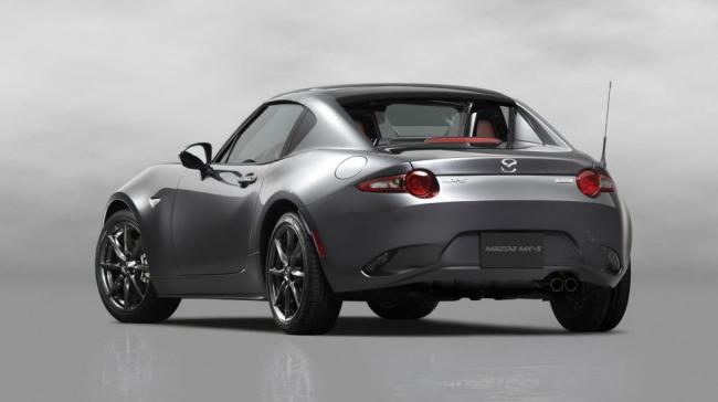 Mazda представила новую версию MX-5 (ФОТО)