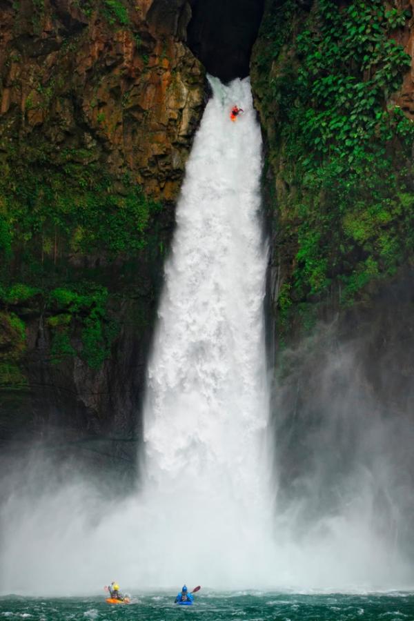 В погоне за адреналином. Лучшие экстремальные снимки от Red Bull Illume (ФОТО)
