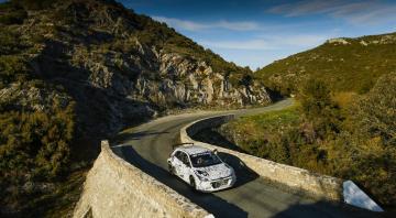 Компания Hyundai Motorsport провела тесты нового авто i20 R5 (ФОТО)