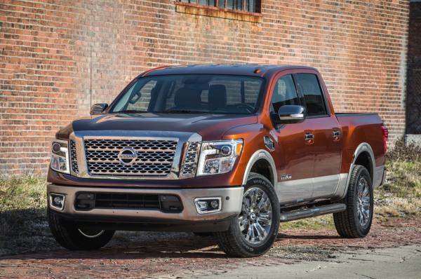 Nissan представил уменьшенную версию пикапа Titan (ФОТО)