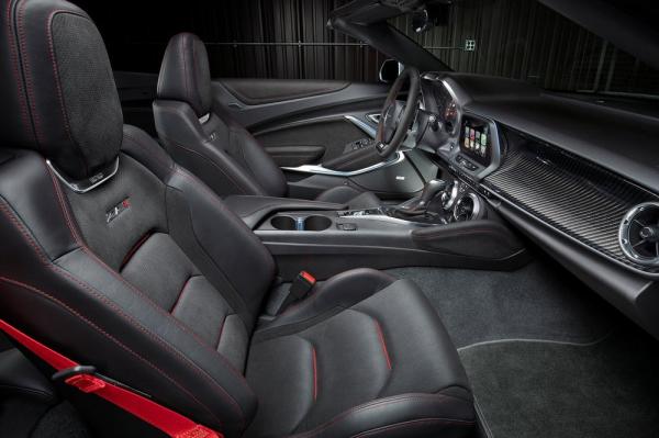 Chevrolet  представила «заряженный» кабриолет Camaro ZL1 (ФОТО)