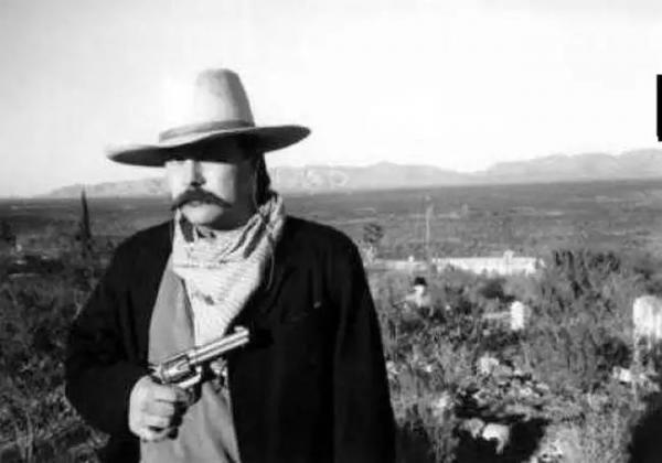 Не верите в призраков? Эти 10 снимков заставят вас передумать (ФОТО) Не верите в призраков? Эти 10 снимков заставят вас передумать (ФОТО)