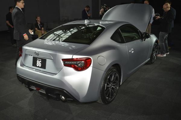 Компания Toyota представила обновленное купе GT 86 (ФОТО)