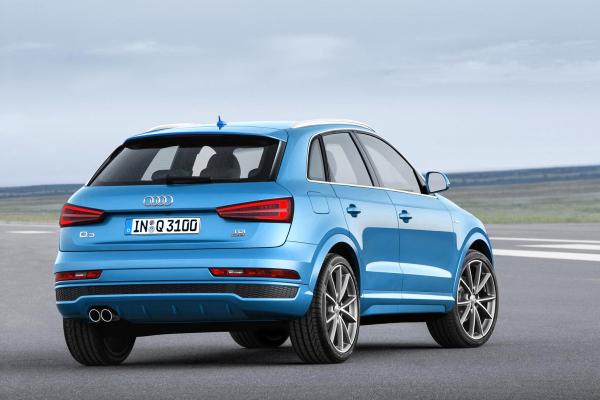 Компания Audi рассекретила характеристики кроссовера Q3 (ФОТО)