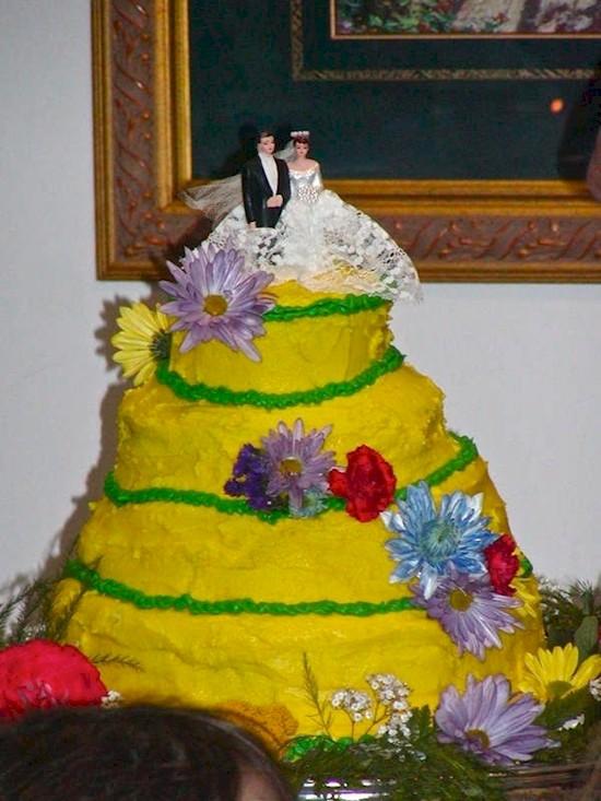15 свадебных тортов, которые доведут до слез любую невесту (ФОТО)