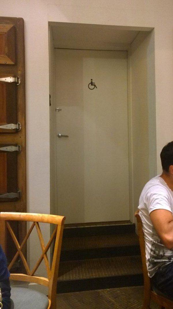 Архитектурные ляпы, которые заставят вас плакать (ФОТО) Архитектурные ляпы, которые заставят вас плакать (ФОТО)