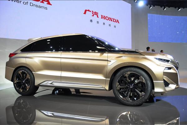 Компания Honda готова представить кроссовер UR-V (ФОТО)