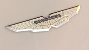 Aston Martin обнародовал тизер безумного спорт-купе Vantage V8 (ФОТО)