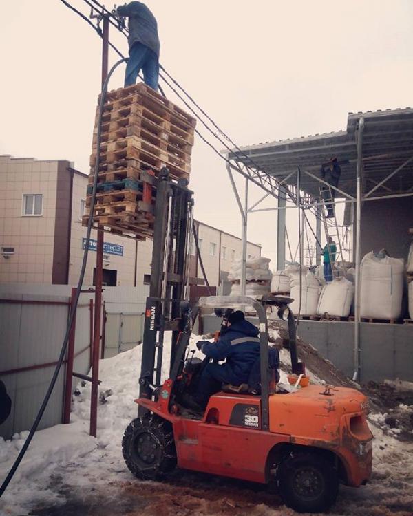 15 людей, которые не знают, что такое техника безопасности (ФОТО)