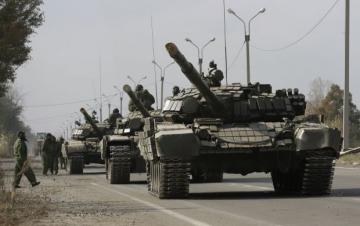 Разведка: РФ перебрасывает вооружение в Иловайск и Харцызск
