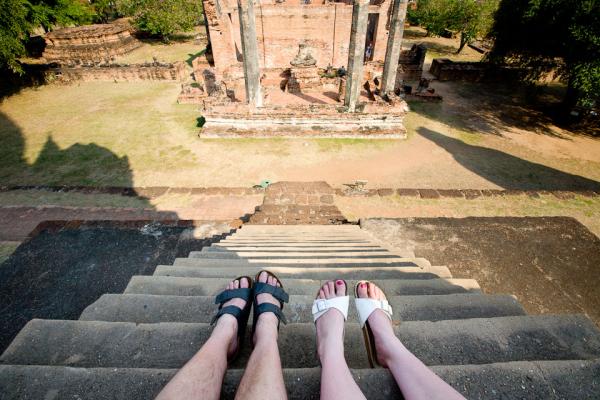 Путешествующие ноги. Удивительные работы британского фотографа (ФОТО)