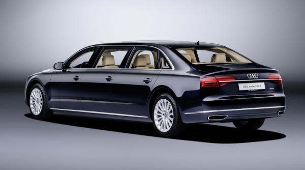 Компания Audi представила XXL-версию A8 L (ФОТО)