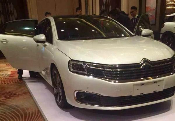 Возрождение «шестёрки». Встречайте новый Citroen C6 (ФОТО)