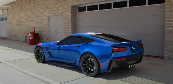 Chevrolet объявил стоимость роскошного суперкара Corvette Grand Sport (ФОТО)