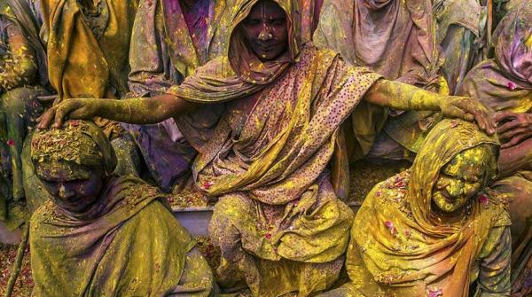 Журнал National Geographic представил лучшие фотографии апреля (ФОТО)