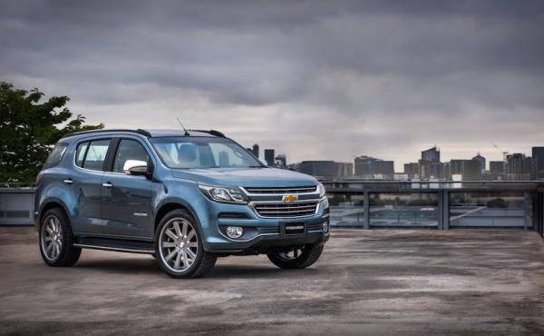 Chevrolet презентовал рестайлинговый кроссовер Trailblazer 2017 (ФОТО)