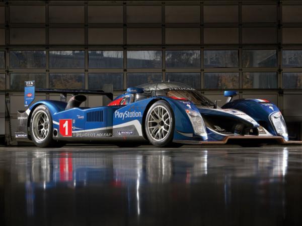 Полтора миллиона долларов, или как выглядит гоночный кар Peugeot 908 (ФОТО)