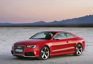 Audi вывела на тесты новое поколение купе RS5 в кузове S5