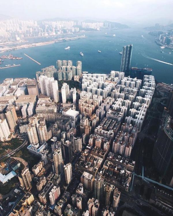 Красивые городские пейзажи в необычных сочетаниях (ФОТО)