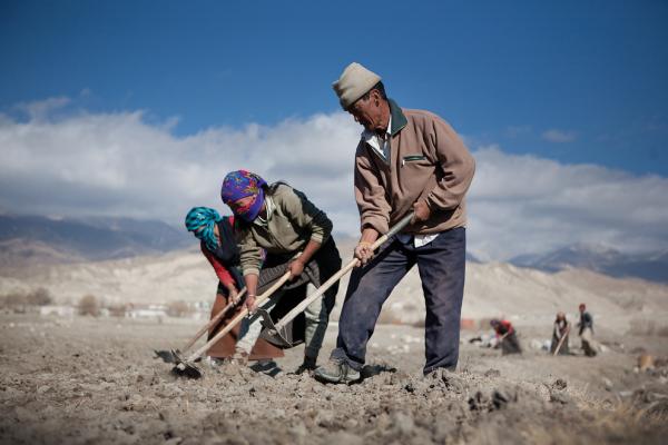 Королевство Мустанг, или как выглядит бывшее поселение в Тибете (ФОТО)