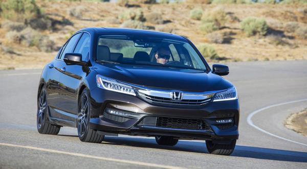 Обновленный Honda Accord выходит на мировой рынок (ФОТО)