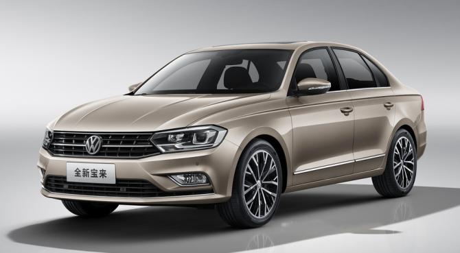 Появились шпионские снимки новой модификации Volkswagen Bora (ФОТО)