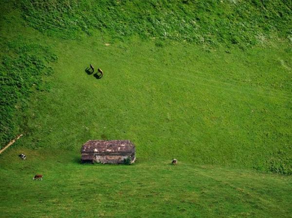 Перевернутый мир: необычный фотопроект мастера из Италии (ФОТО)