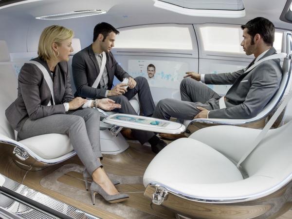 Mercedes-Benz работает над экологически чистым суббрендом (ФОТО)