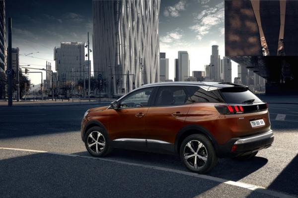 Новый Peugeot 3008: удар по конкурентам в сегменте SUV