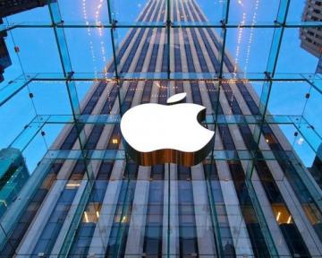 Apple пообещала снизить цены на iPhone