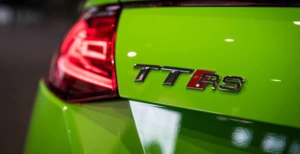 Компания Audi показала заряженное купе TT в эксклюзивном цвете (ФОТО)
