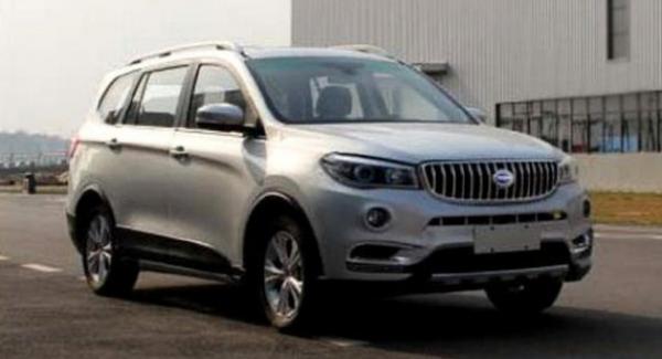 Китайская копия BMW X5 была замечена на тестах (ФОТО)